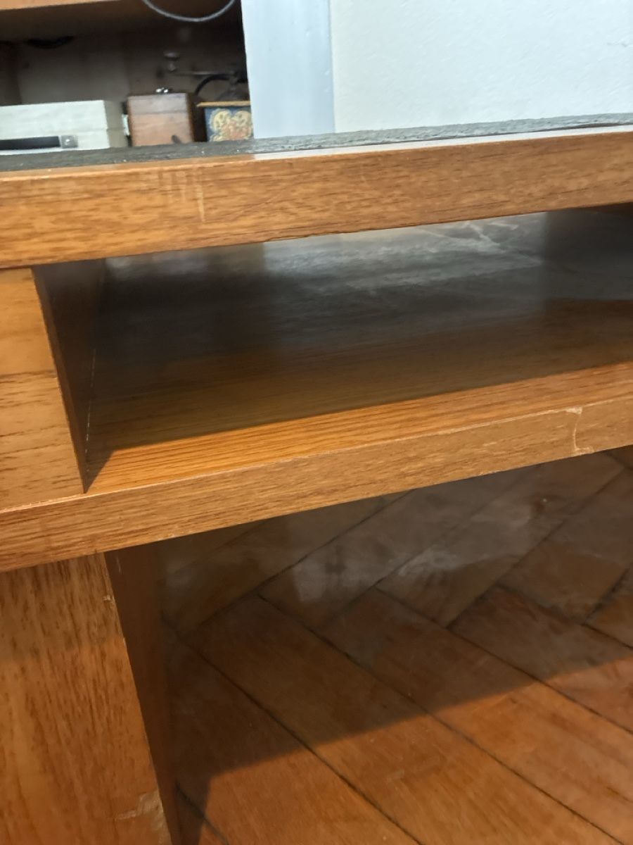 Tables: Couchtisch, Holz,Schieferplatte – D'occasion à Dagmersellen par casatualiq 2