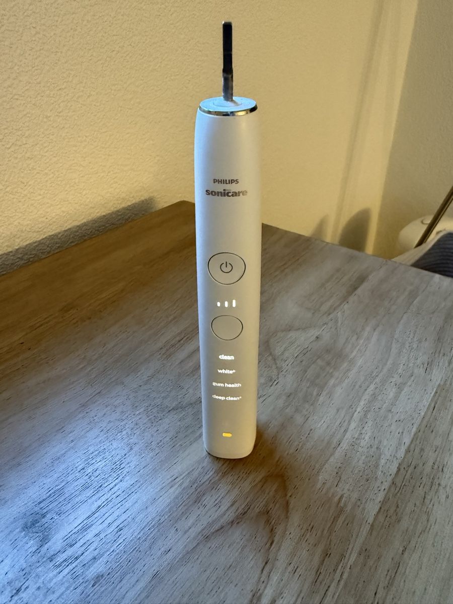 Philips Sonicare Zahnpflege: Philips Sonycare 9000 – Gebraucht aus Ried-Brig von Vendeuse_