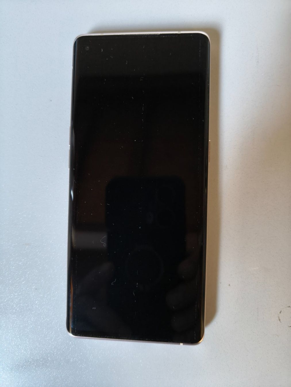 Oppo Telefoni cellulari / Smartphones: Oppo Find X3 Neo – Usato da Bäretswil venduto da Cabala