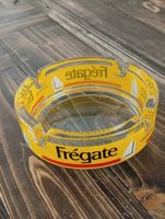 Frégate Zigaretten Aschenbecher Vintage Glas Werbeartikel.