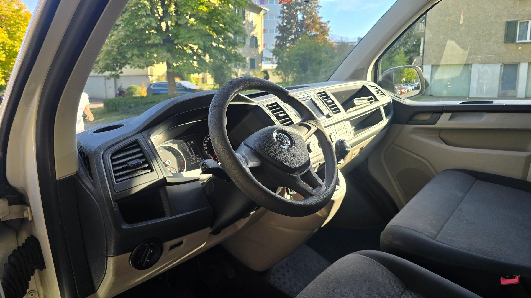 VW Nutzfahrzeuge: VW T6 2.0 TDI 4motion – Gebraucht aus Emmenbrücke von meu_2j8p 7