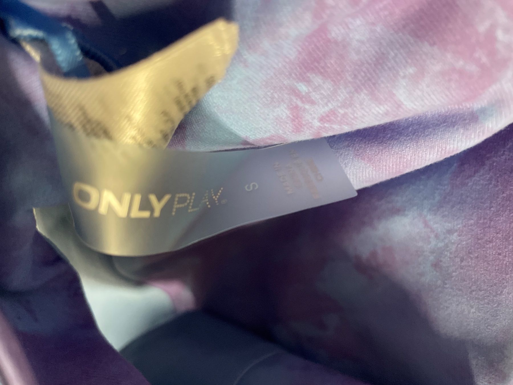 Only Top: Sport Top ONLY PLAY Gr. S – Usato da Frasnacht venduto da GracyStore 3