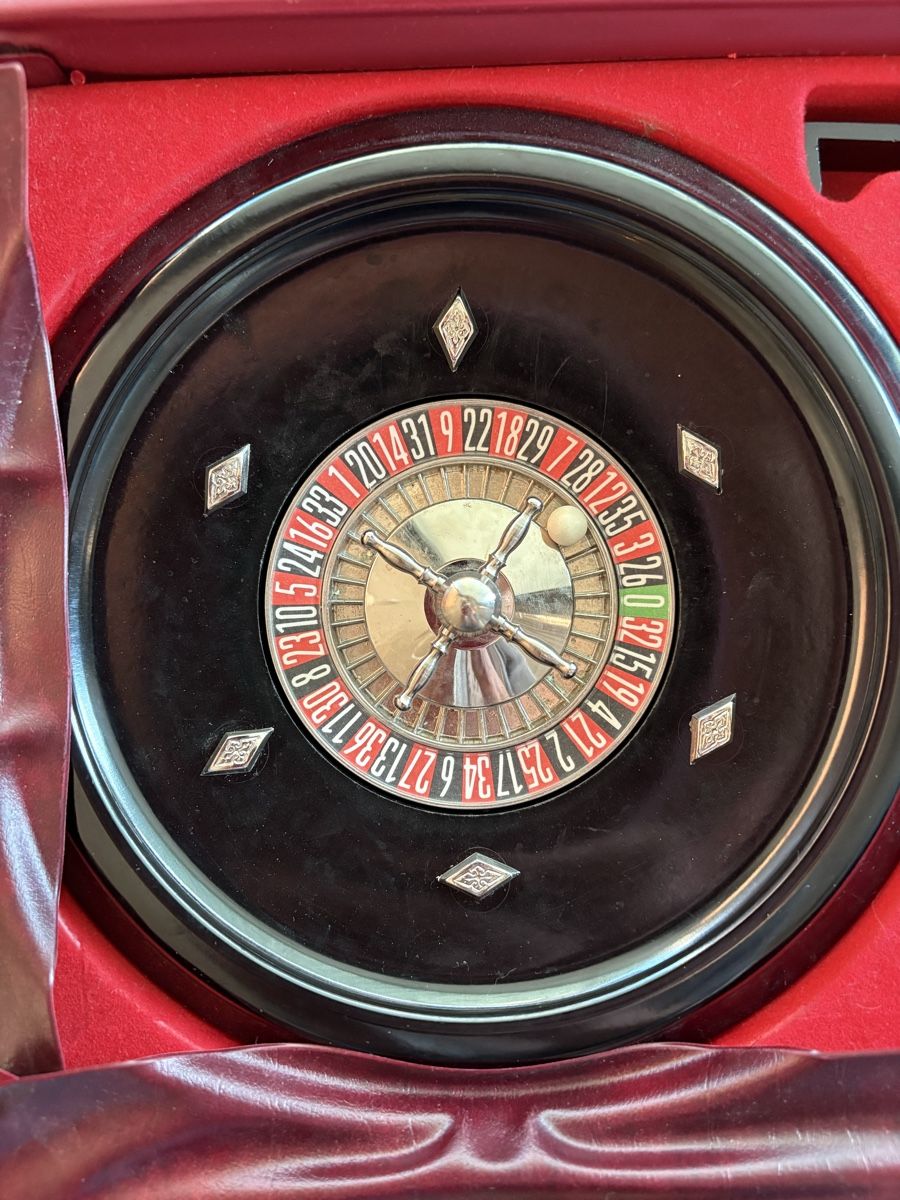 Giochi: Vintage German APFvRolland Roulette Game Set – Usato da Nyon venduto da Iamher 5