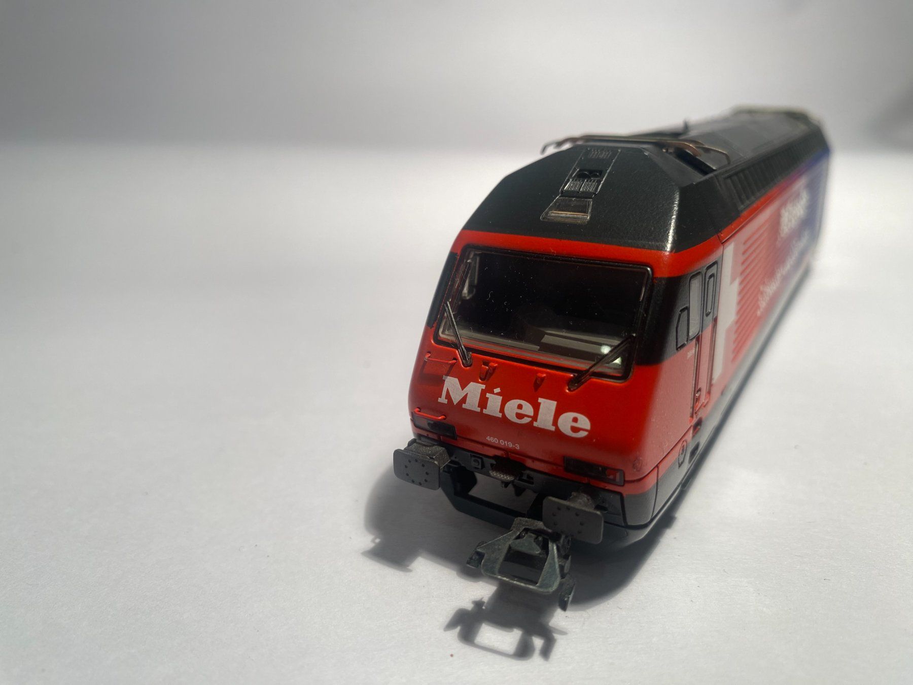 Märklin Modellini di ferrovie: Märklin E-Lok SBB RE460 MIELE, AC Delta – Usato da Buchrain venduto da Modellbahn11 4