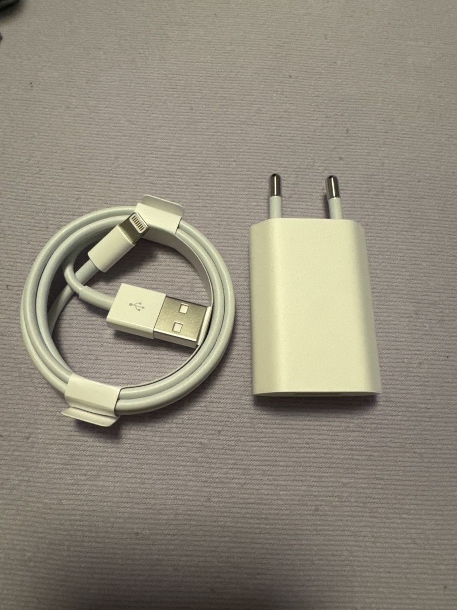 Apple Caricabatterie: Neues Netzteil & Ladekabel iPhone – Nuovo e nell'imballaggio originale da Thun venduto da Vans_98