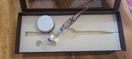 Plume en verre écriture coffret et support neufs
