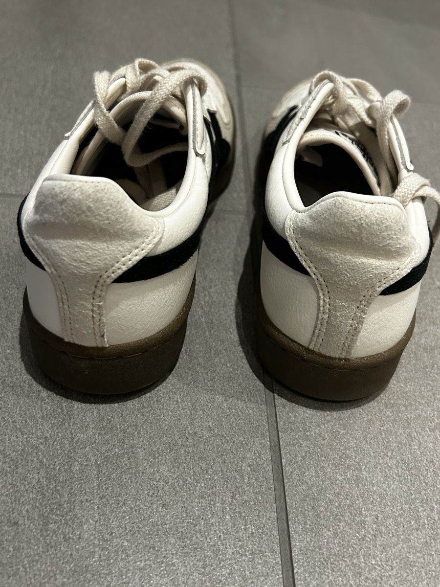 Onitsuka Scarpe da donna: Onitsuka Tiger 38 wie neu! – Nuovo (secondo la descrizione) da Zürich venduto da cos_b629 4