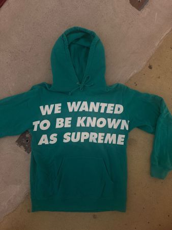 Supreme Hoodie Grösse M