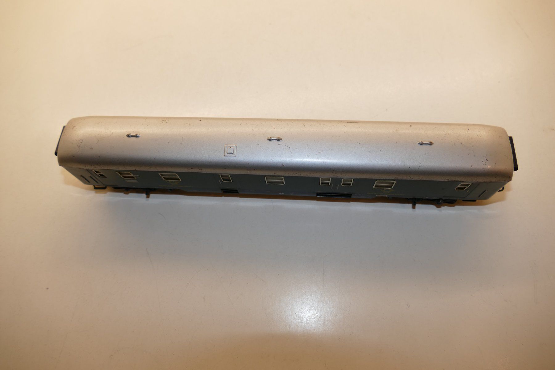 Märklin Modellini di ferrovie: Märklin H0: DB D-Zug Postwagen – Usato da Niederhasli venduto da rail-duerst 4