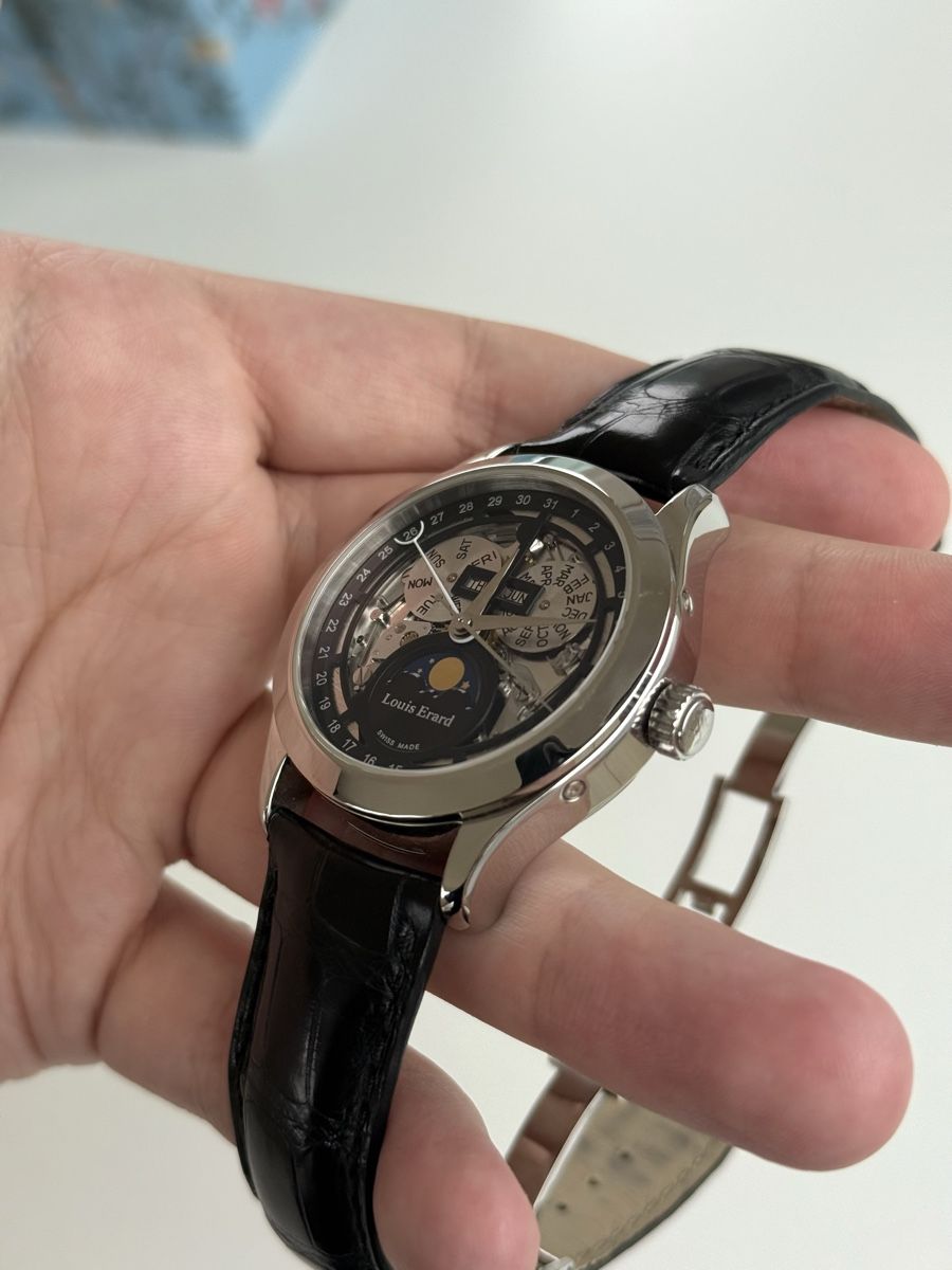 Louis Erard Orologi: Louis Erard Full Calendar Moonphase Automatic Skeleton – Usato da Uster venduto da AlabasterOne 1