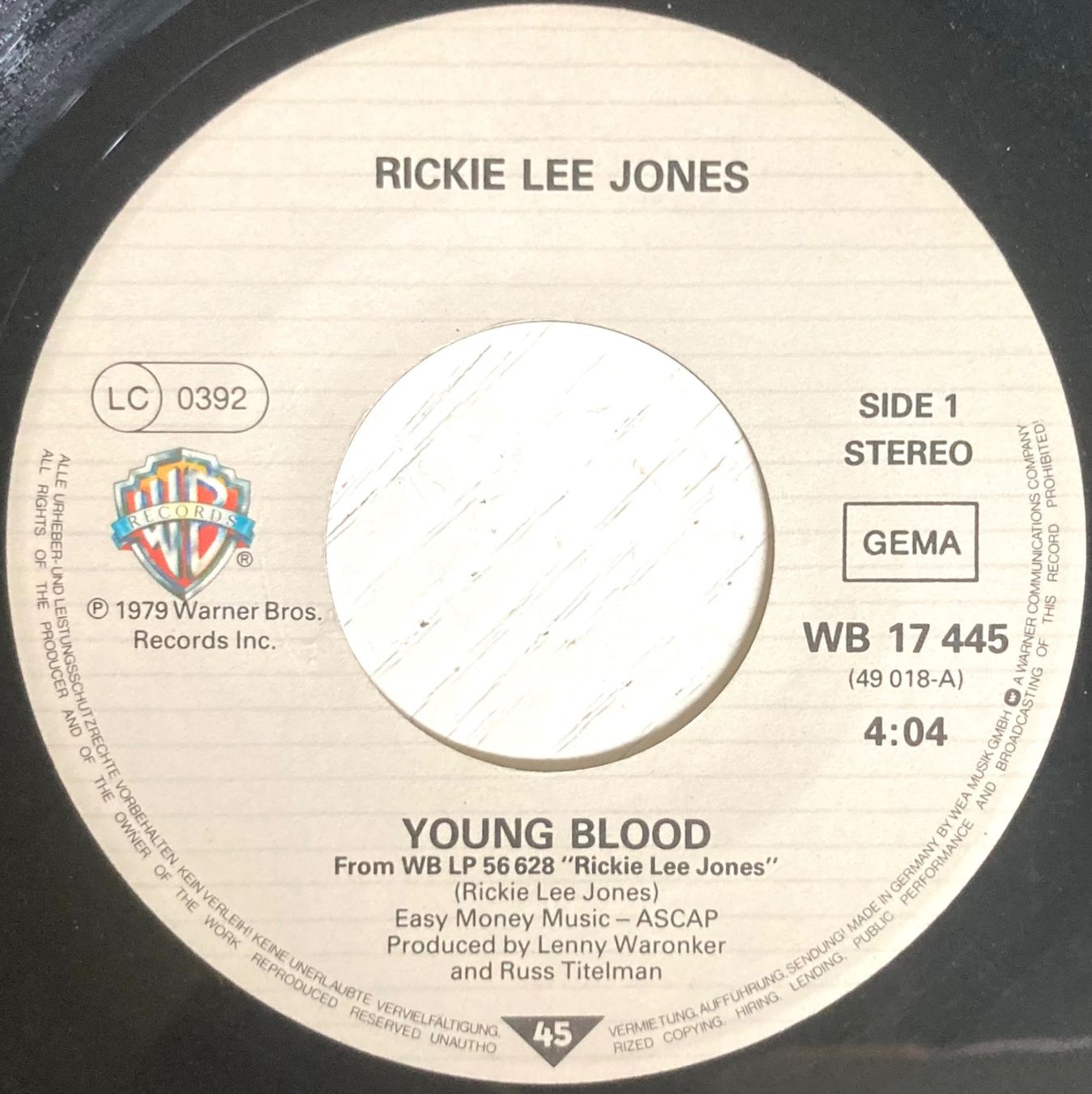 Dischi in vinile: RICKIE LEE JONES - YOUNG BLOOD – Usato da Poliez-Pittet venduto da Newtown-Records 2