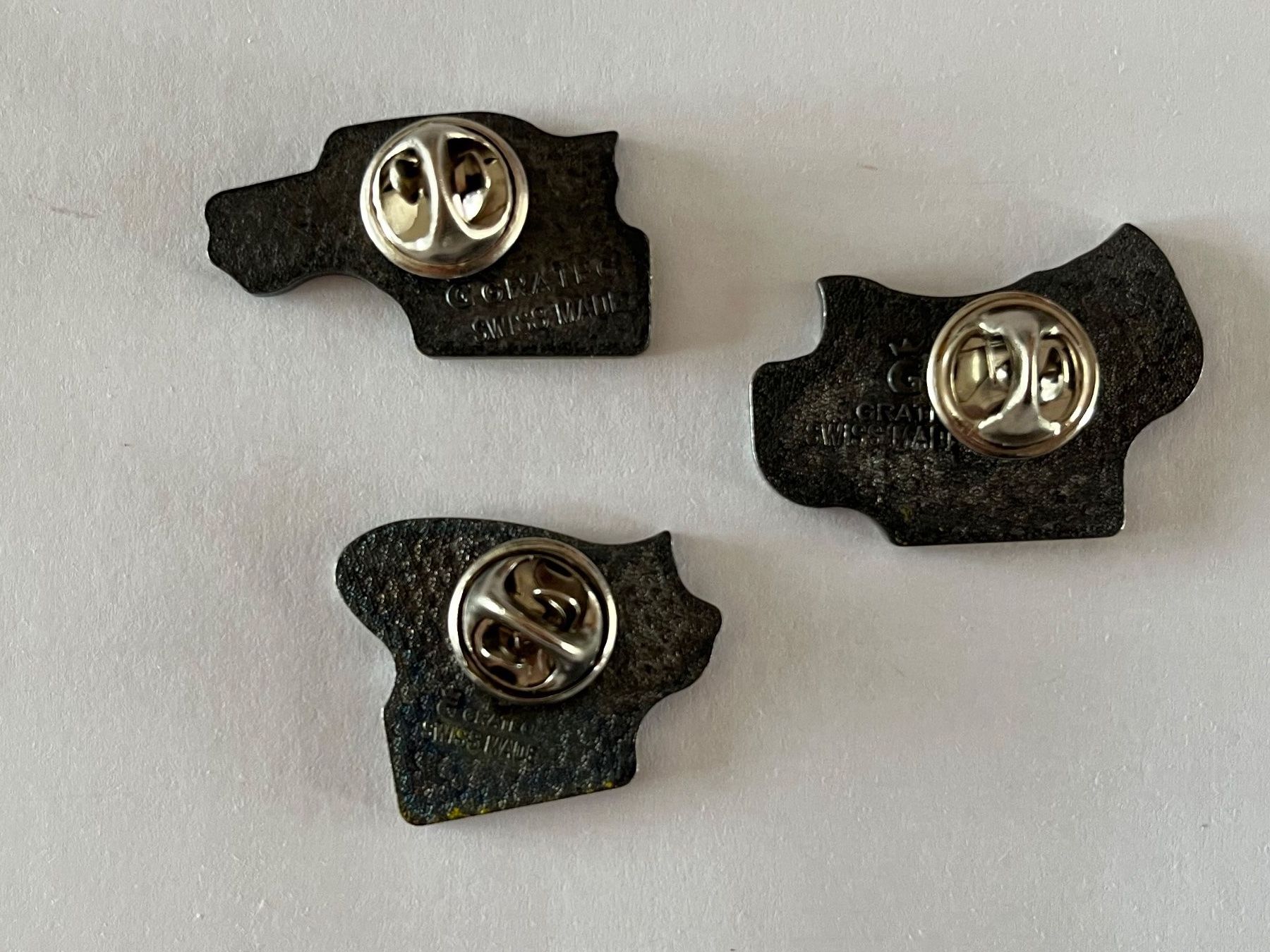 Placchette & Badge: 3 Taxi Winterthur Pins – Usato da Zürich venduto da Gurkis 1