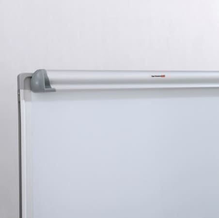 Lavagne: HartmannWB 100 x 70 cm Flipchart Mobil – Nuovo (secondo la descrizione) da Bergdietikon venduto da shopAgent 4