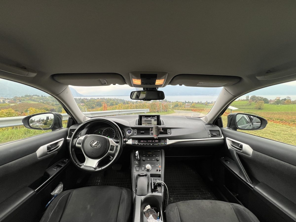 Lexus Autos: Lexus CT200H – Gebraucht aus La Tour de Peilz von thegodfath3r 1