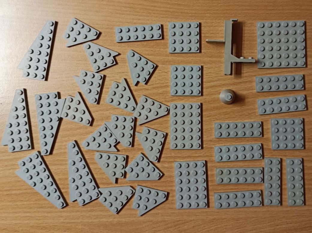 Lego Kit di costruzioni: LEGO Classic Space - diverse, hellgraue Teile – Usato da Muhen venduto da Legoholic
