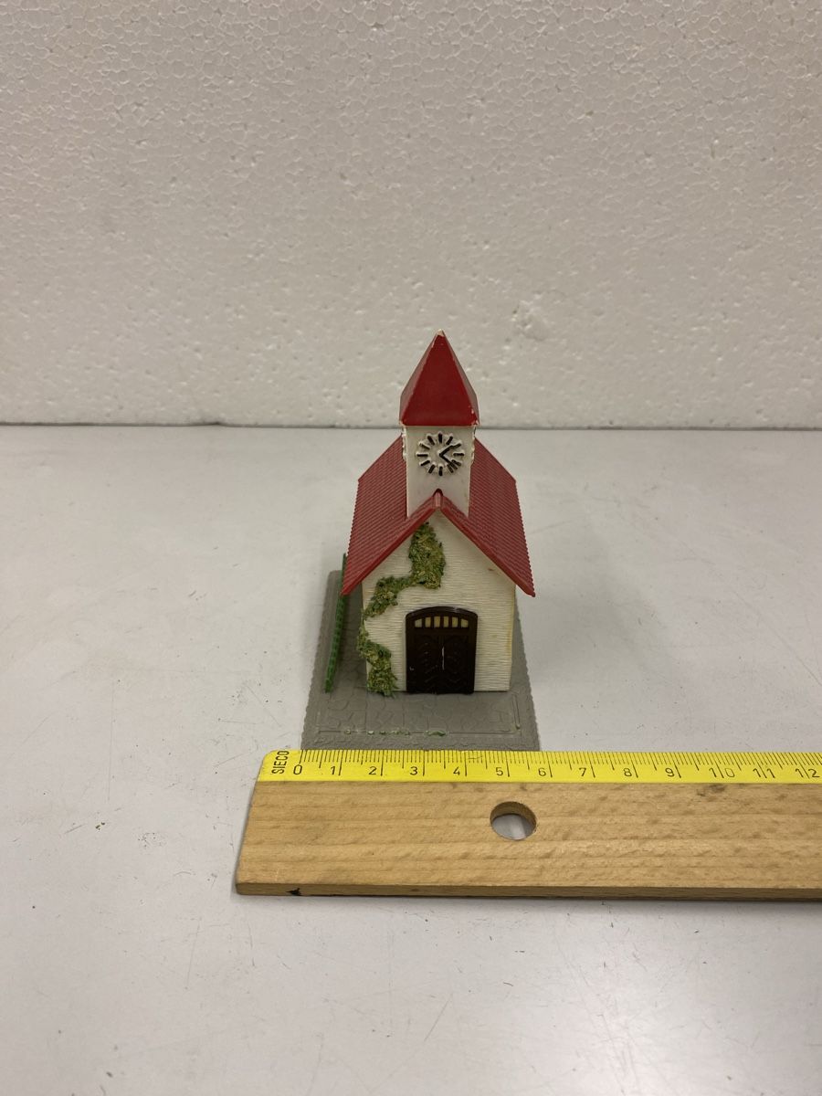 Modellini di ferrovie: Modellbau H0 Kirche – Usato da Glattpark (Opfikon) venduto da anywaya23