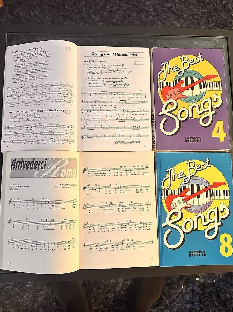 Libri: Notenbücher – Usato da Stansstad venduto da isuguitar 4