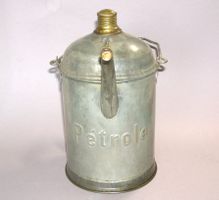 ALTE PETROLKANNE OELKANNE