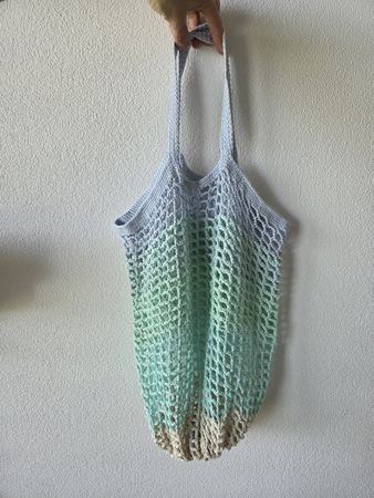 Gehäkelte Netz-Tasche, ideal für den Sommer-Einkauf 🏖️.