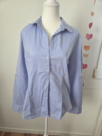 H&M Bluse, Grösse 46, hellblau, neuwertig für Frühling!