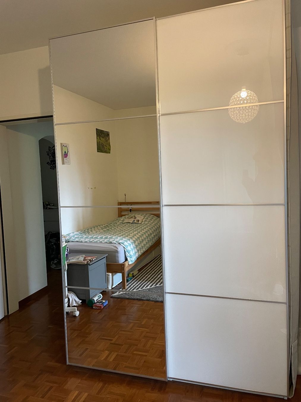 Ikea Armadi: Kleiderschrank – Usato da Zürich venduto da hor_jfd6