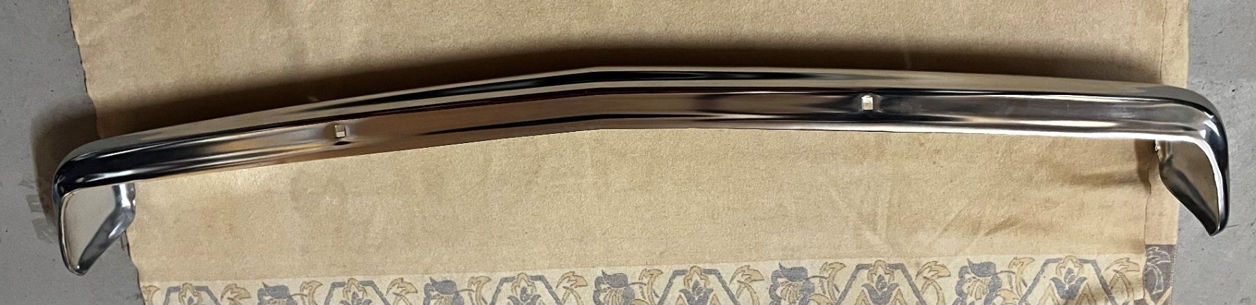 Jeep Alle Autoersatzteile: Stossfänger Jeep Cherokee Wagoneer 15212387 – Neu (gemäss Beschreibung) aus Herrliberg von Imperial1970