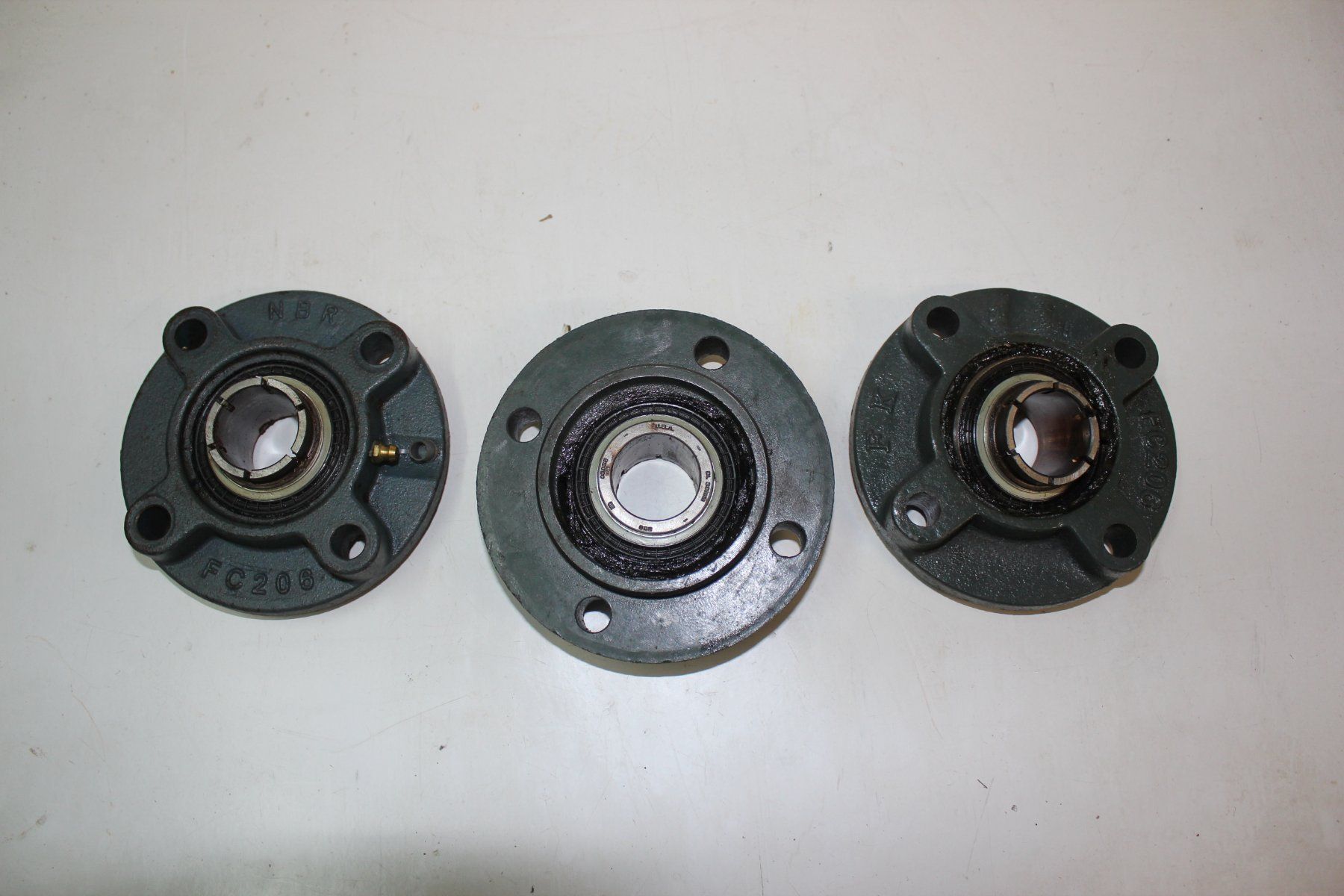 Cuscinetti a sfere: Flansch-Pendellager I. D. 30mm – Nuovo (secondo la descrizione) da Reinach AG venduto da AR750