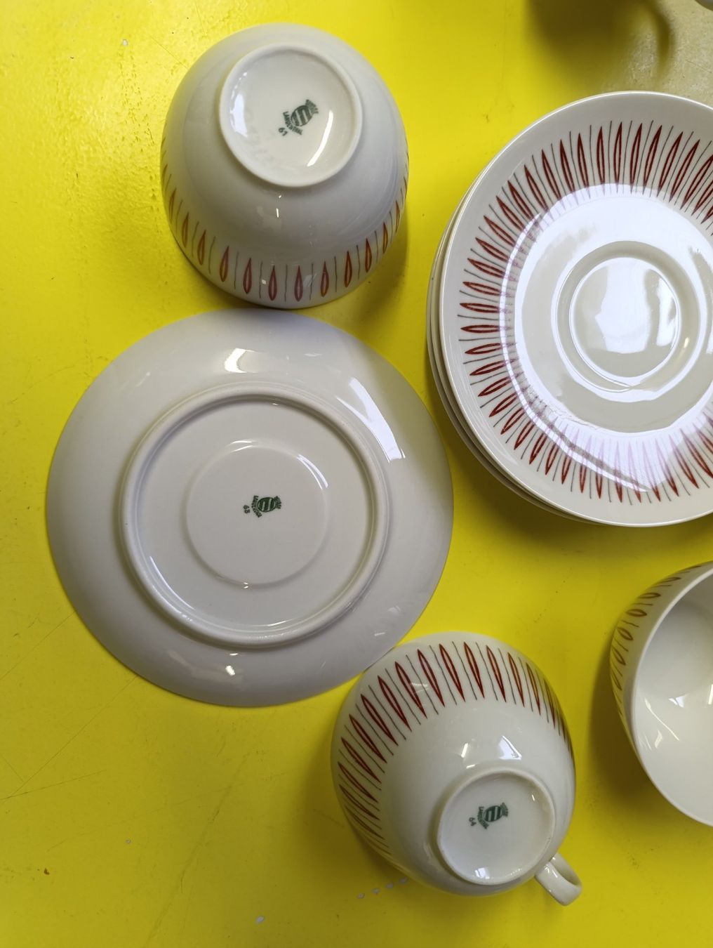 Geschirrsets: Teeservice Langenthal – Gebraucht aus zofingen von Blume14