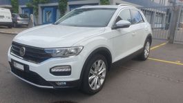 VW T-Roc 1.5 TSI 150 PS mit guter Ausstattung ACC - RFK