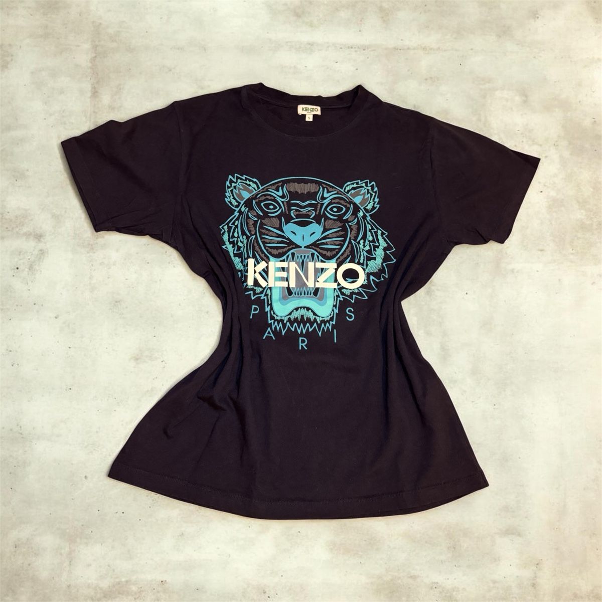 Kenzo T-Shirts: T-shirt Kenzo – Neu (gemäss Beschreibung) aus Châtel-St-Denis von Montclair_Swiss 2