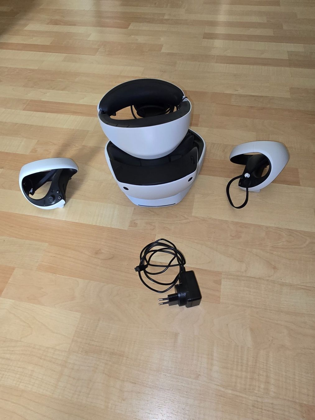 Sony Casco VR: Sony PSVR2 Headset VR Controller Ladestation neuwertig – Nuovo (secondo la descrizione) da Langenthal venduto da mae_6wzk