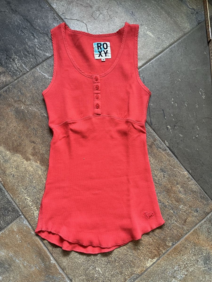 Roxy T-shirt: T-shirt von Roxy neu – Nuovo e nell'imballaggio originale da Trin venduto da bea_qf2w