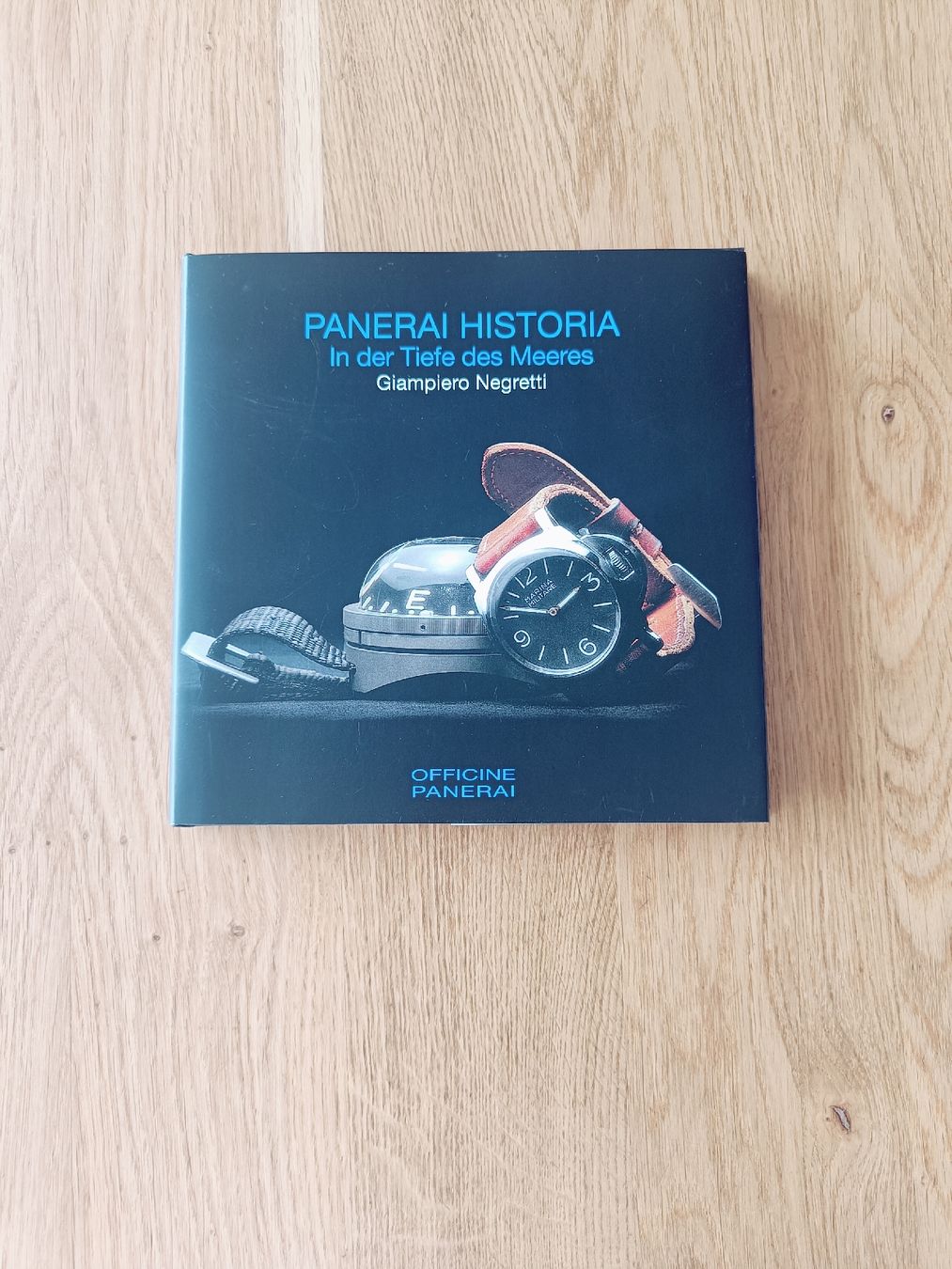 Libri: Panerai Historia- Giampiero Negretti – Usato da Emmen venduto da kat_q67m
