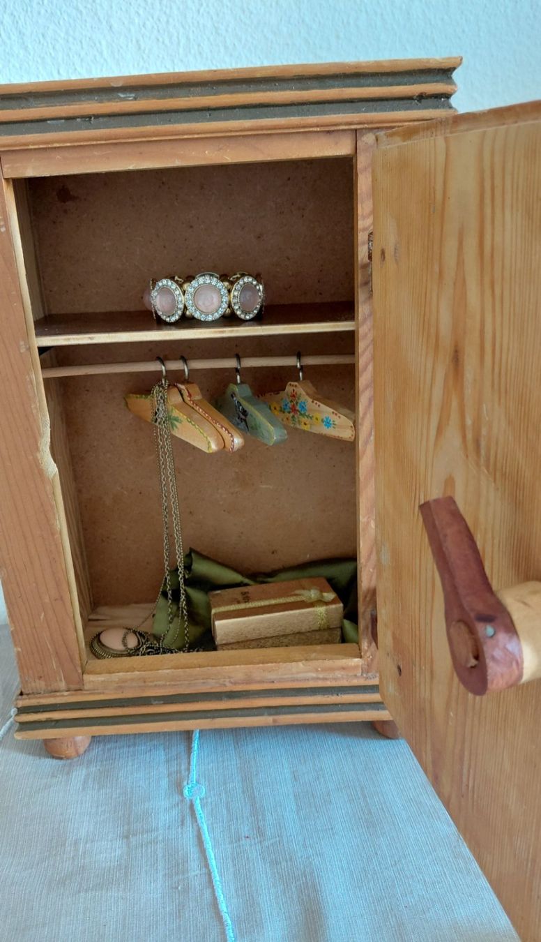Pots: Vintage Holz Schmuckbox mit Schweizer Bauernmalerei – D'occasion à Horgen par zur_jq85 4