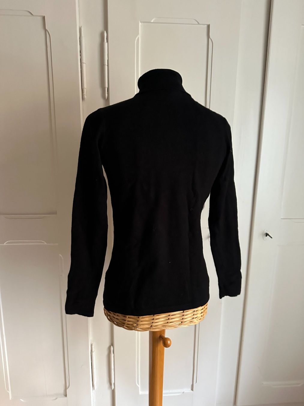 Pulls & Sweat-shirts: SOYACONCEPT - Feinstrick Rollkragenpullover schwarz S – D'occasion à Zürich par Diazaio 2