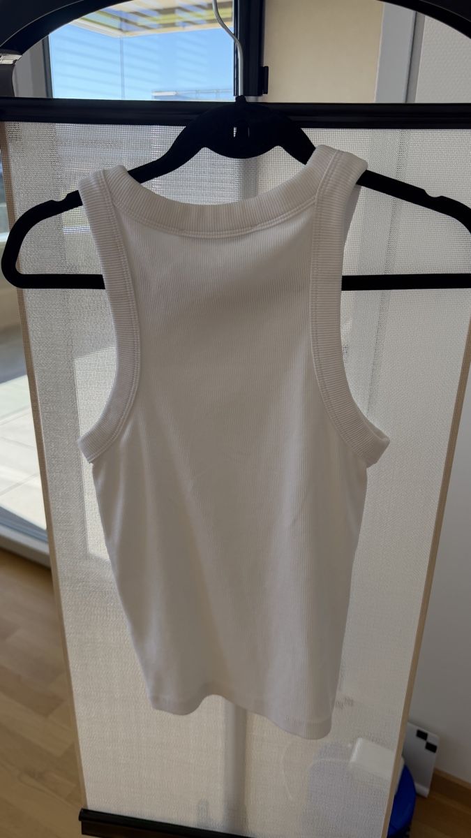 Mango Top: Mango tank top – Nuovo (secondo la descrizione) da Glattpark (Opfikon) venduto da swi_wk9j 1