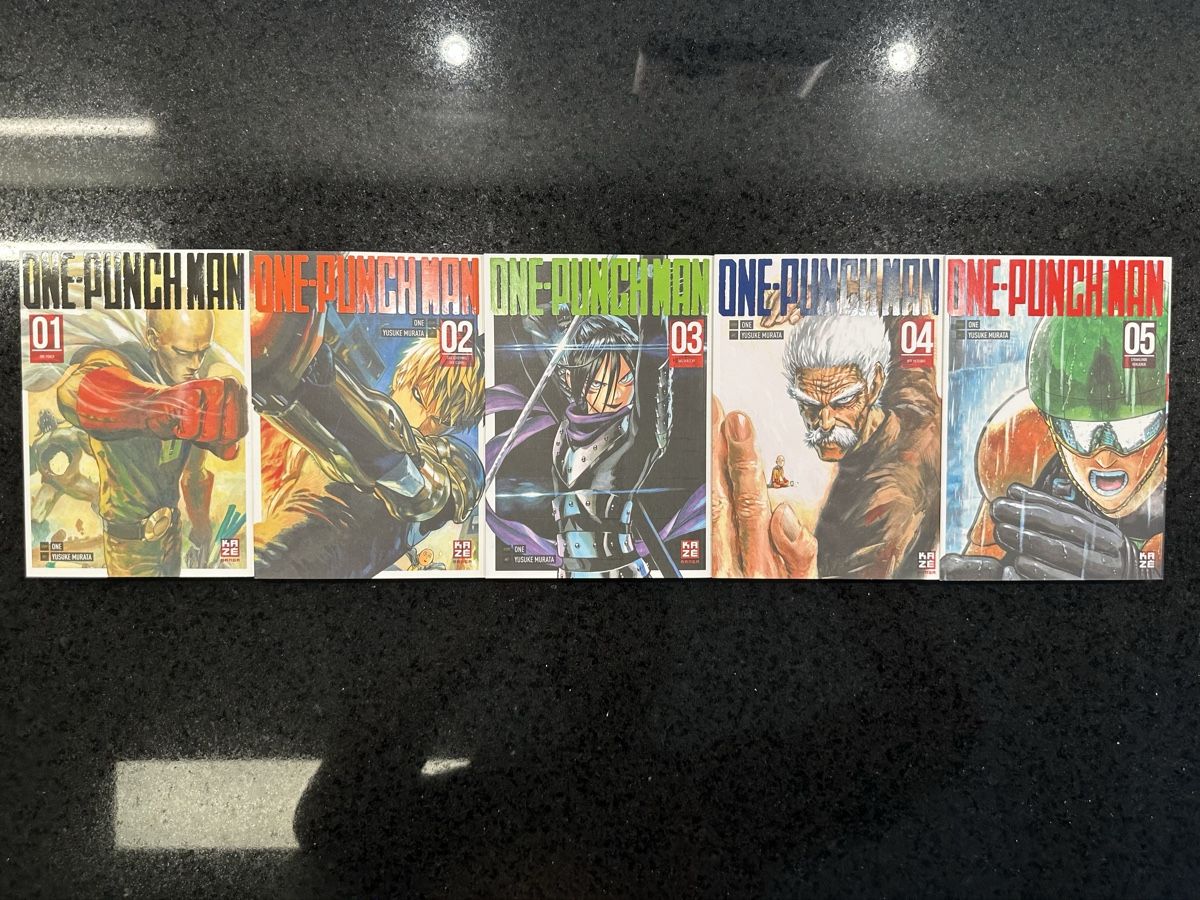 Comics: One-Punch Man – Bände 1–5 im Schuber – Gebraucht aus Neuenhof von aHamuera 1