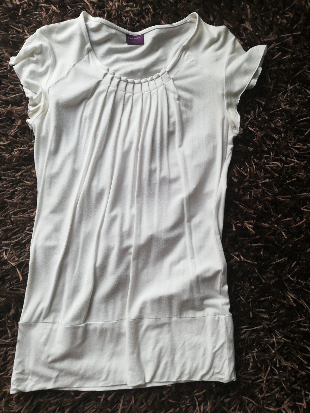 T-shirt: T-shirt – Nuovo (secondo la descrizione) da Marly venduto da schnibu2 1
