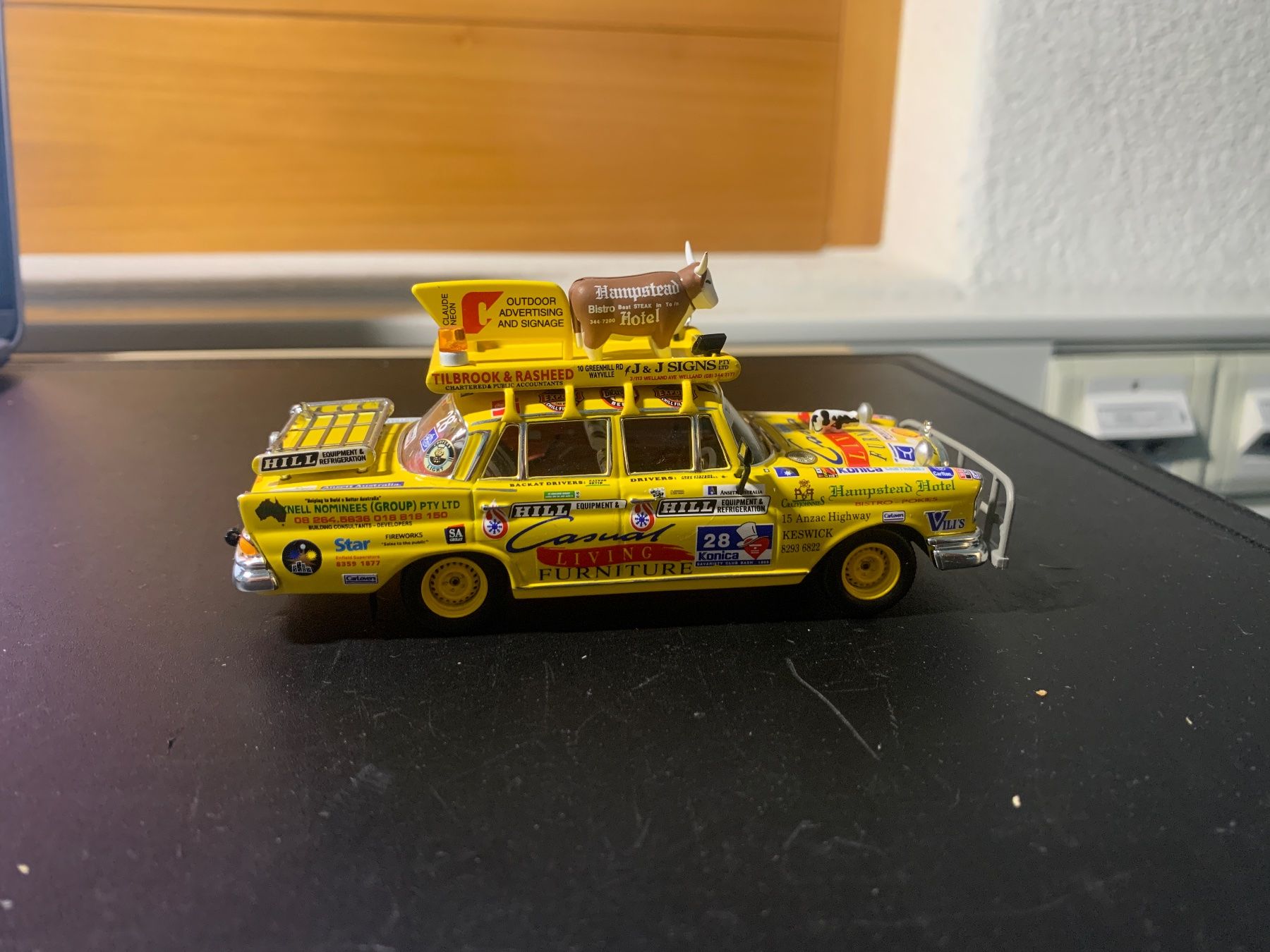 Mercedes-Benz Modellini d'auto: Mercedes Benz 220sb "Bush Bash" – Usato da Pfäffikon SZ venduto da Anfh8806