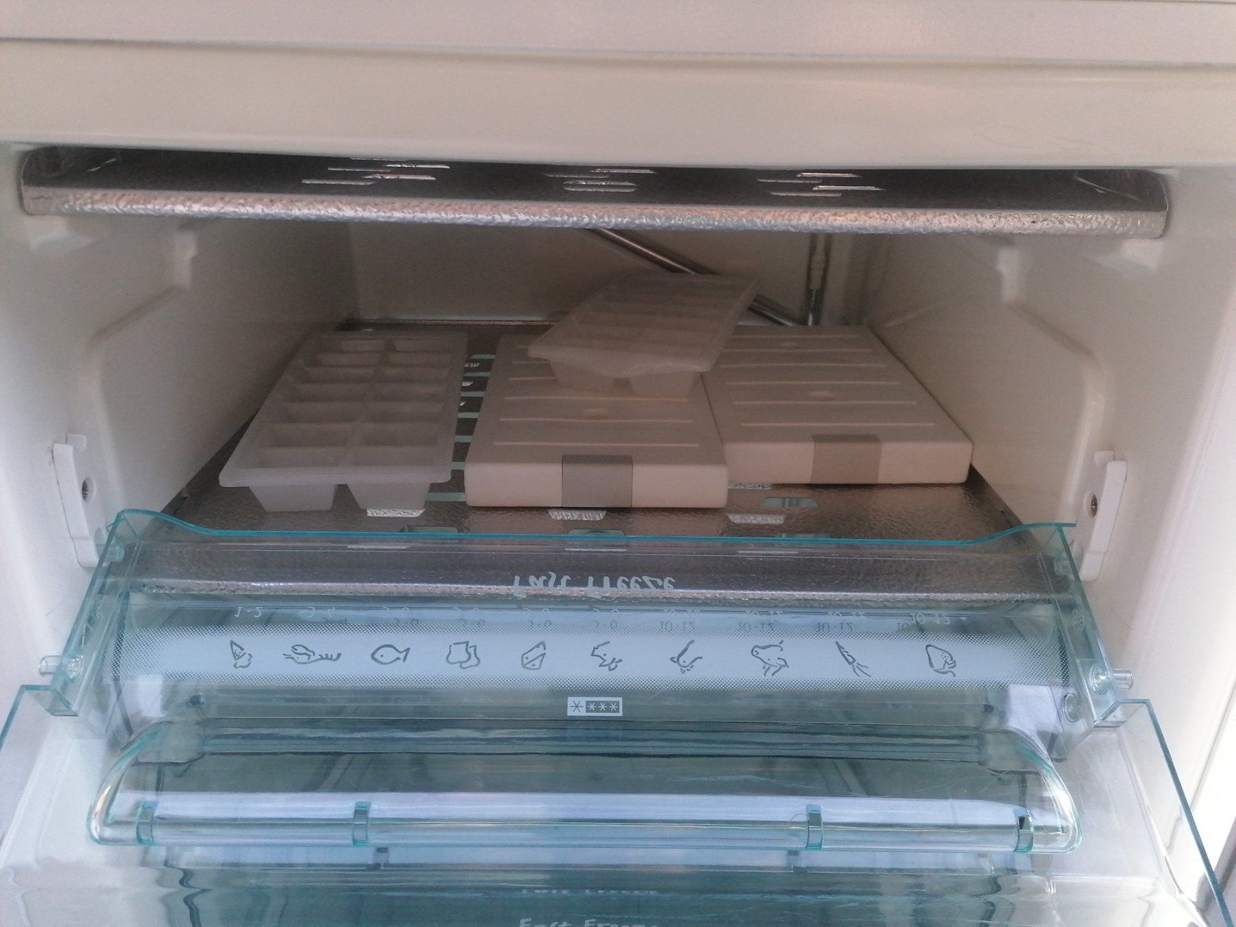 Electrolux Congelatori: Electrolux Gefrierschrank EU:6836 c.Type:B227796. – Usato da Biel / bienne venduto da Sarouch9 6
