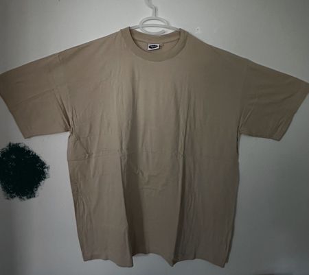 Uniqlo T-shirt graphique à manches courtes et coupe classique avec le remix d'Hokusai au Japon