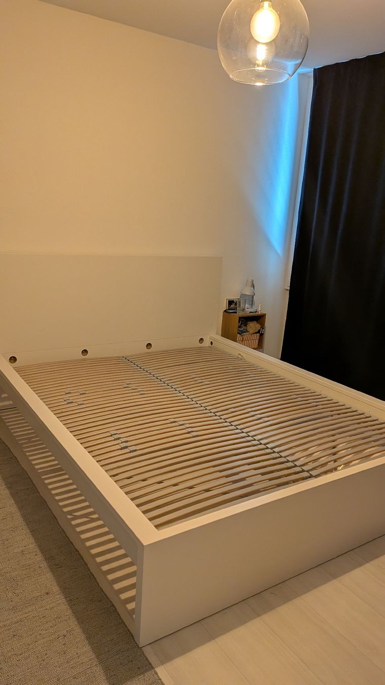 Ikea Betten: Malm Ikea Bett 160x200 – Gebraucht aus Winterthur von salomekrebs