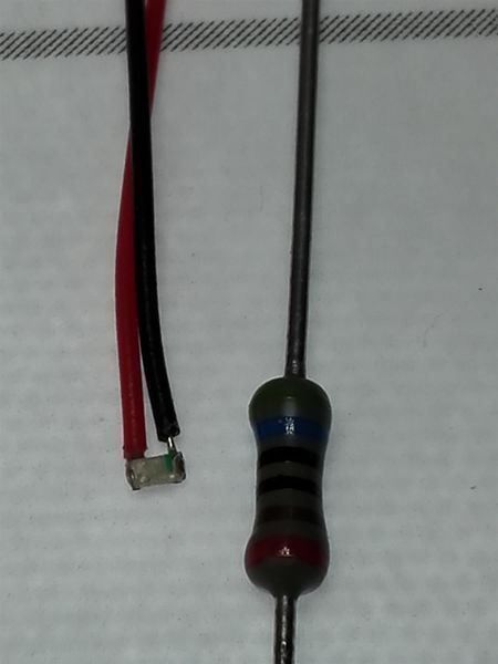 Componenti elettronici: LED SMD 0603 verkabelt, purple – Nuovo (secondo la descrizione) da Luzern venduto da Salefactory 2