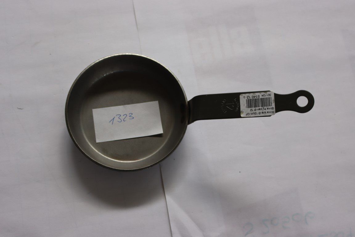 Padelle: Blinis-Pfännchen  (Lot 1323) – Nuovo (secondo la descrizione) da Bäriswil venduto da WWYN-AUKTIONEN