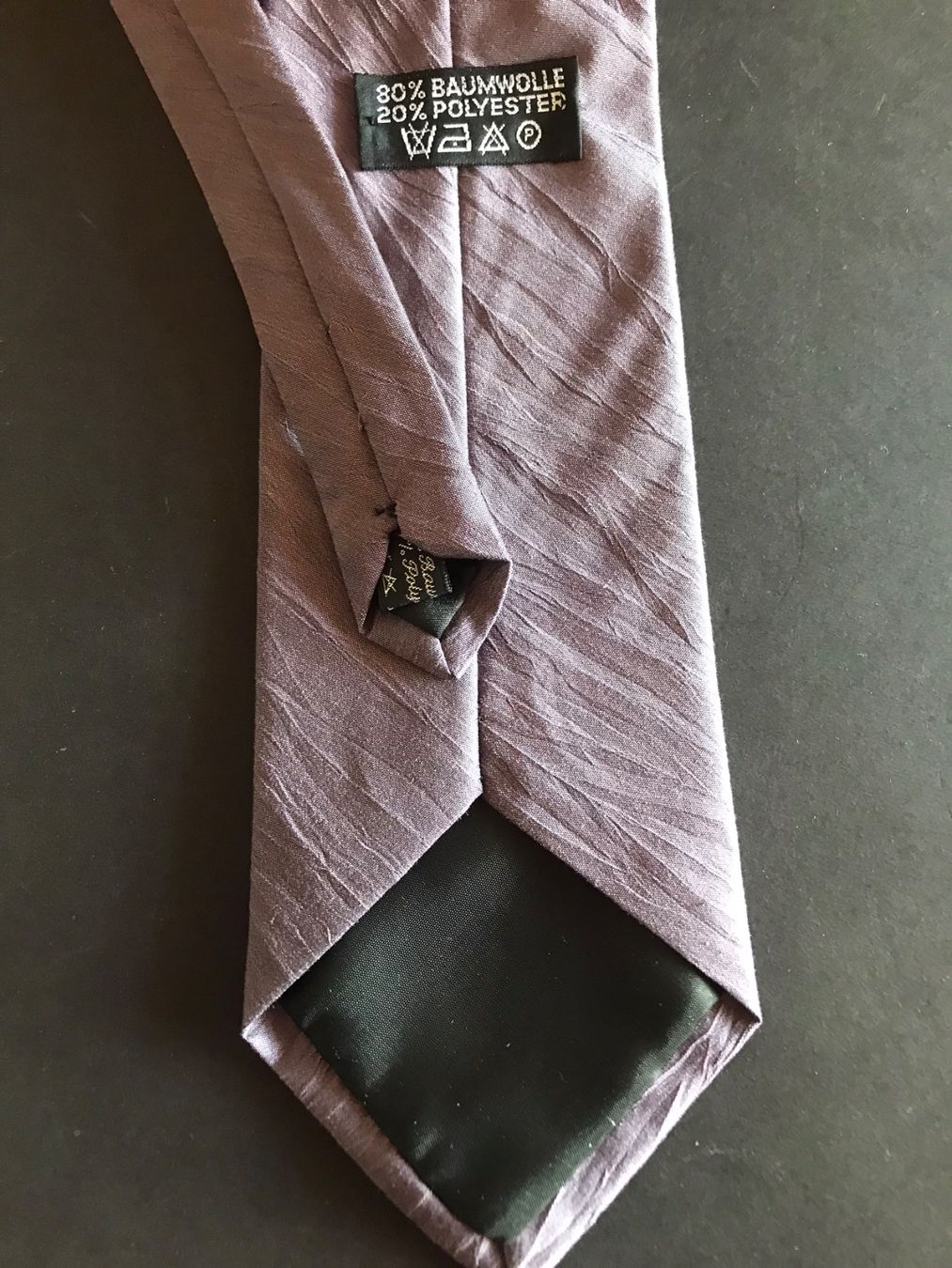 Cravatte: Krawatte Farbe mauve in Knitteroptik – Usato da Däniken SO venduto da allerlei54 4