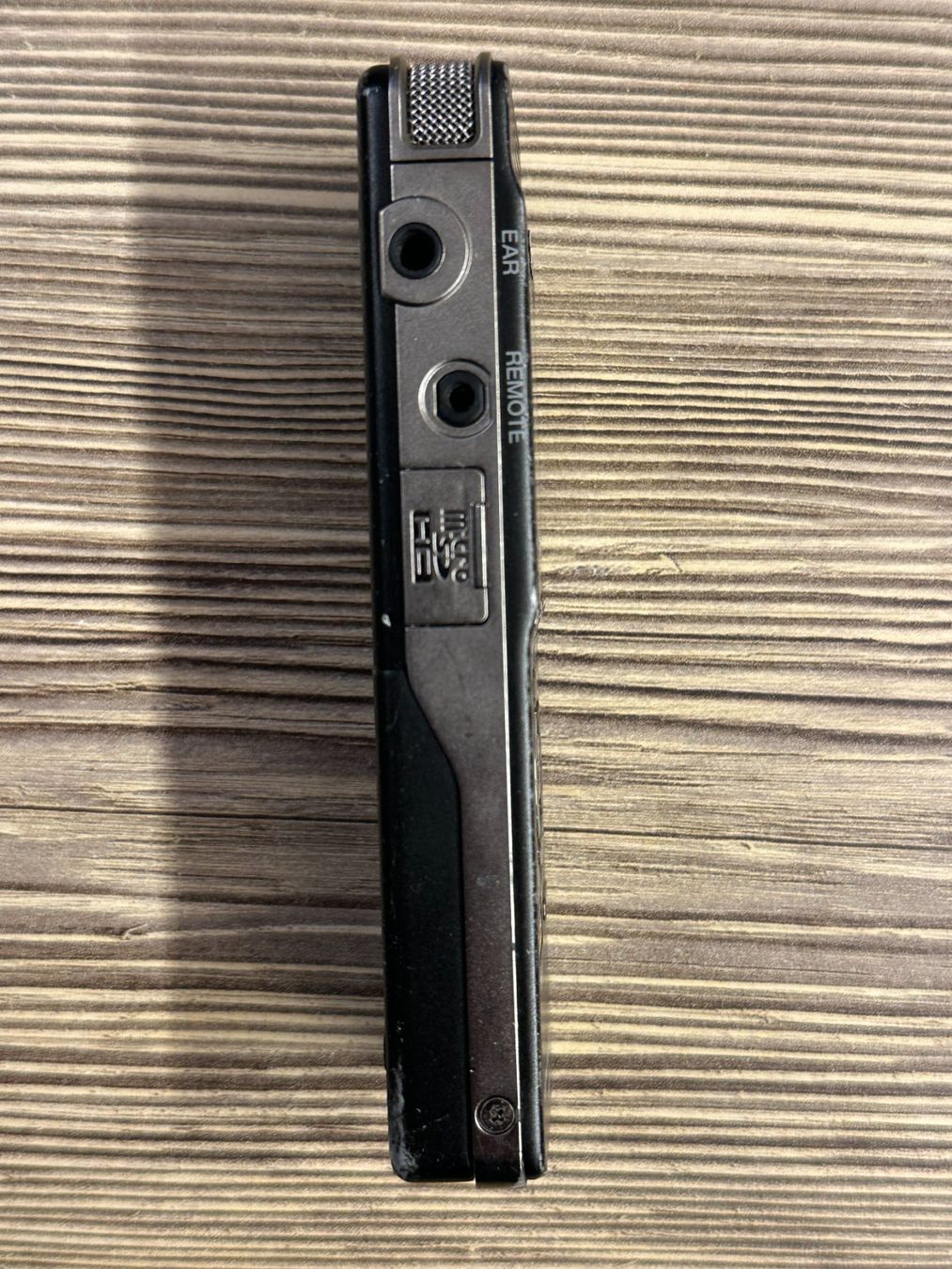 Olympus Registratori: Olympus DM-550 Digitales Diktiergerät / Voicerecorder – Usato da Zihlschlacht venduto da Padi27 1