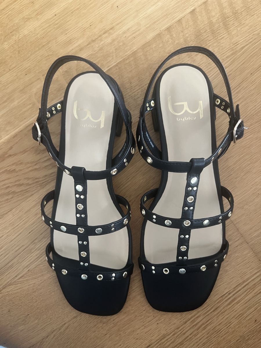 Chaussures femmes: Leder Sandalen – Neuf (Voir description) à Staufen par anig01 1