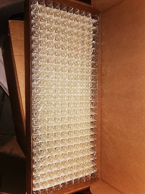 Carte collezionabili: Wheaton-vials-extraction-4ml-boites-3x250 – Usato da Genolier venduto da leo_m6fh 1
