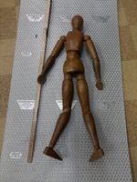 Mannequin articulé en bois vintage 60 cm, bon état