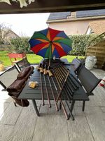 Set clubs de golf vintage avec sac en cuir, parapluie